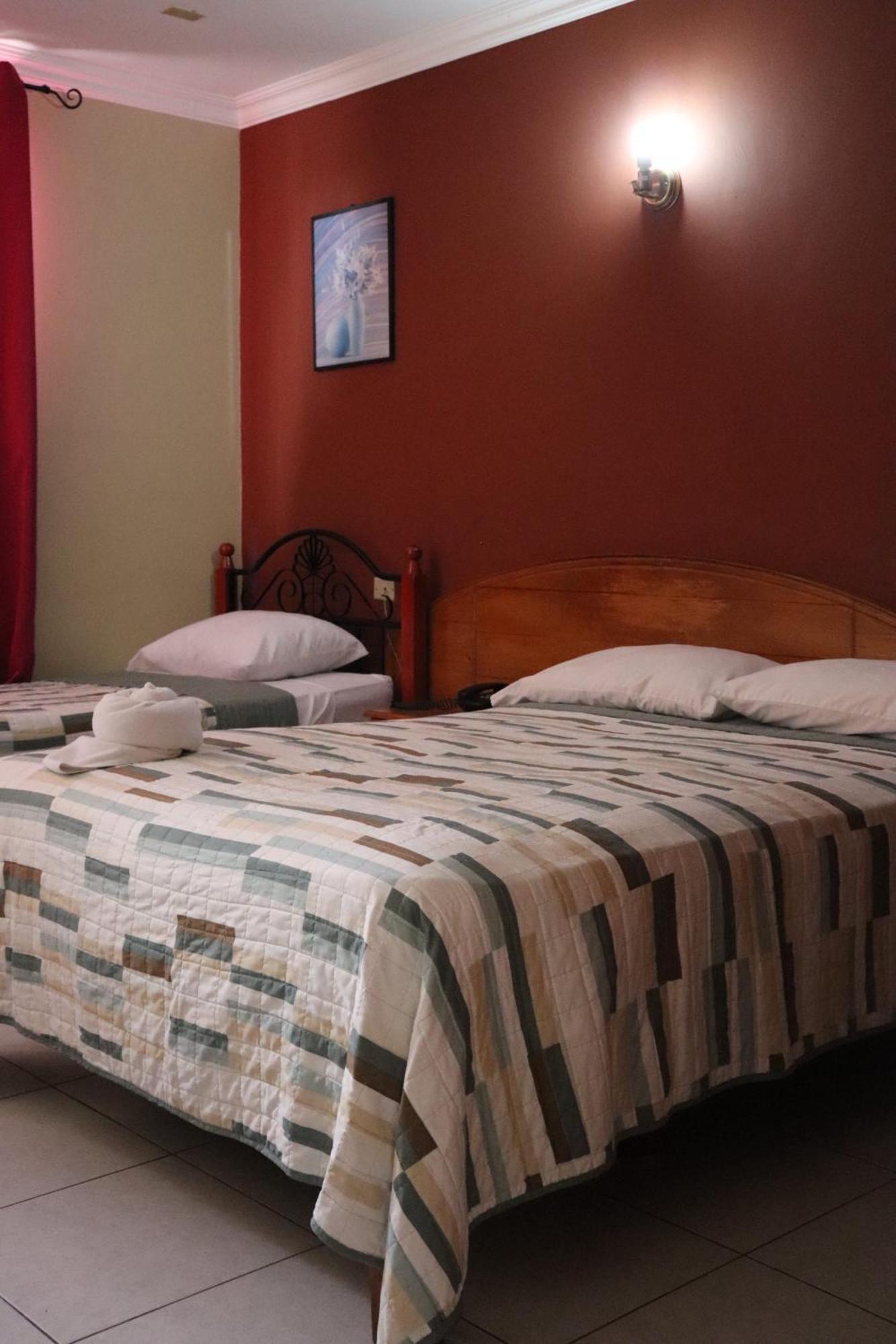 דויד Hotel Toledo מראה חיצוני תמונה